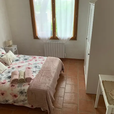 Rez-de-villa Avec Terrasses Et Jardin Сasa de vacaciones *